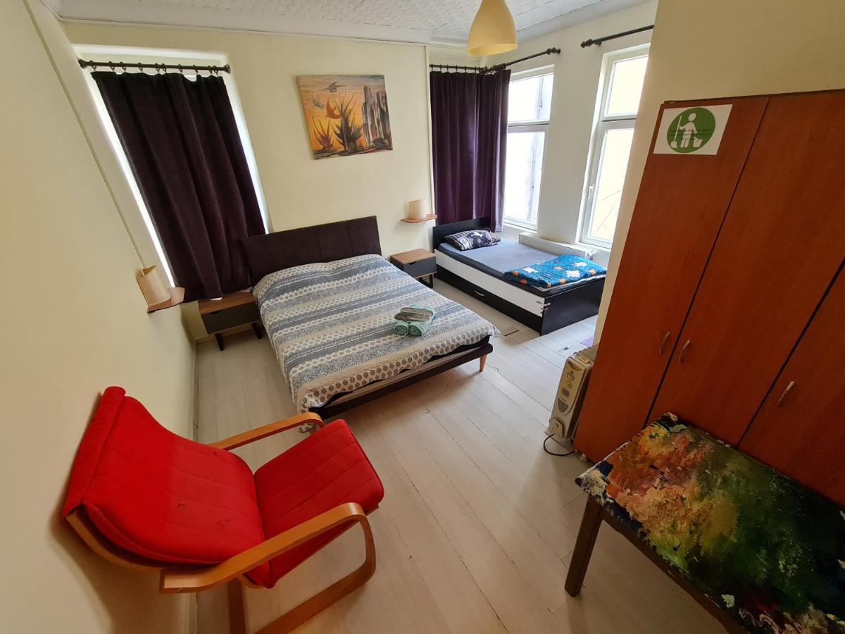 Taxim Hostel (Adults Only) Estambul Exterior foto